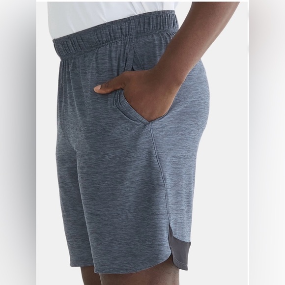 NWT Men’s Athletic Works 3-Pack Shorts - Picture 9 of 11